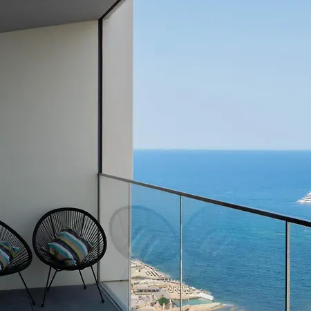 Διαμέρισμα Mercury Tower - 25th Floor