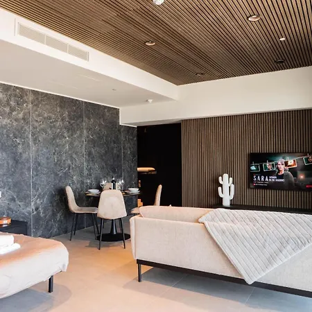 Mercury Tower - 25th Floor * Saint Julian's